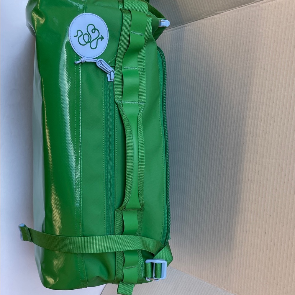 Baboon to the Moon Green Travel Bag. Update! - Picture 5 of 13